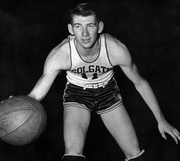 Fallece el ex jugador de la NBA Ernie Vandeweghe