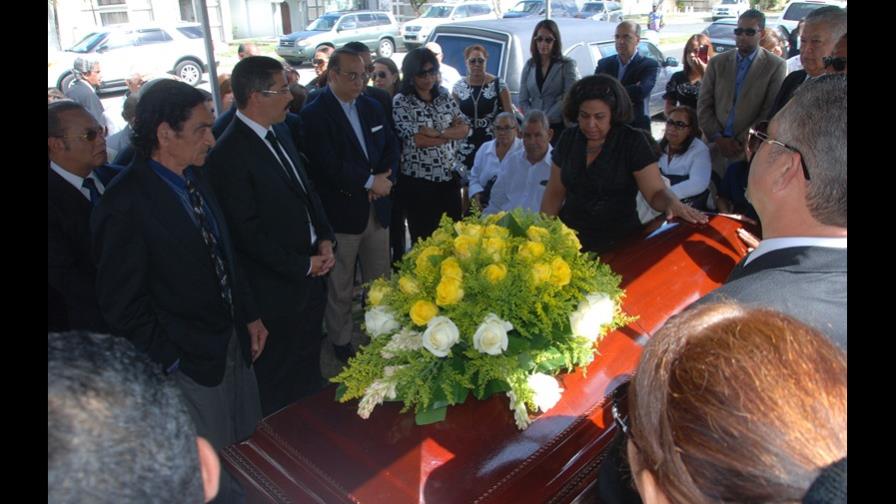 Sepultan a Juan Esteban Olivero Féliz