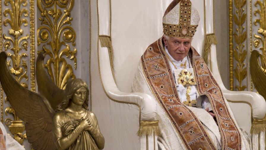 El día en el que Benedicto XVI cambió la historia de la Iglesia