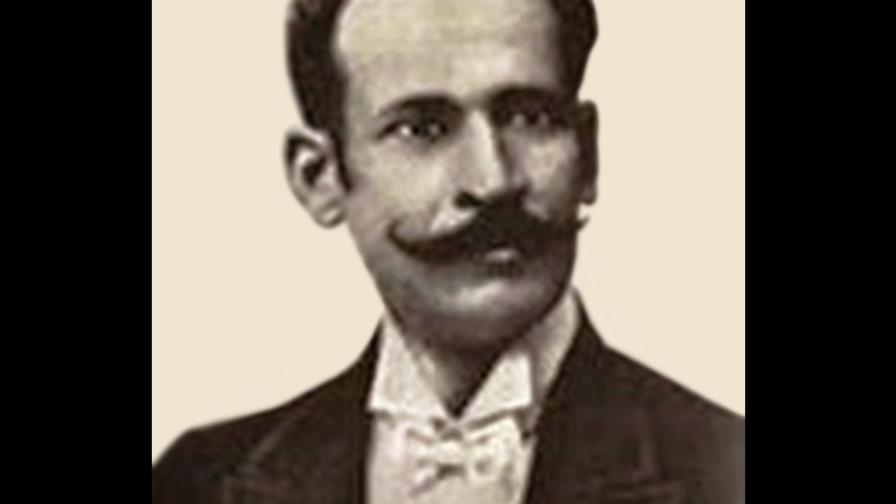 El resplandor poético de Arturo Pellerano Castro