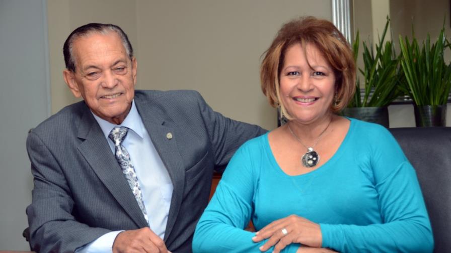 Olga Bucarelli y Franklin Domínguez celebran sus premios Olga Bucarelli y Franklin Domínguez celebran sus premios