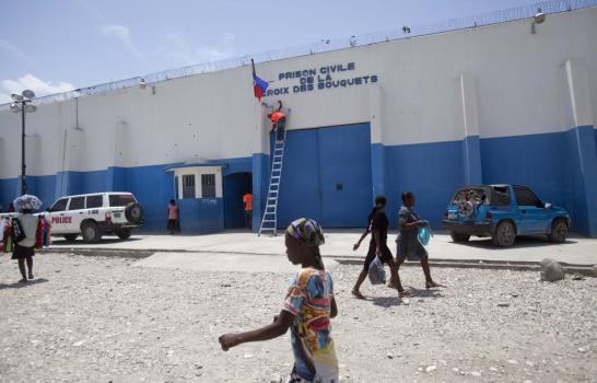 Prisiones de Haití bajo la lupa tras fuga masiva