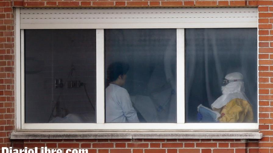 Enfermera española contagiada de ébola está en estado crítico