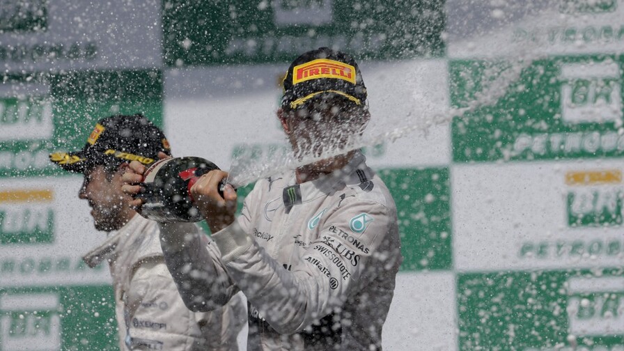 Nico Rosberg prolonga el pulso con Lewis Hamilton en la Fórmula Uno Nico Rosberg prolonga el pulso con Lewis Hamilton en la Fórmula Uno