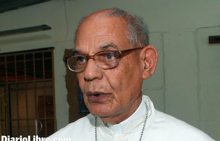 Monsignor Juan Antonio Flores Santana passes