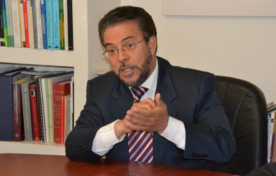 Guillermo Moreno pide renuncia del presidente de la Suprema Corte de Justicia