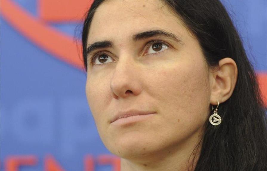 Yoani Sánchez acusa a Cuba de maniobra torcida para bloquear 14ymedio