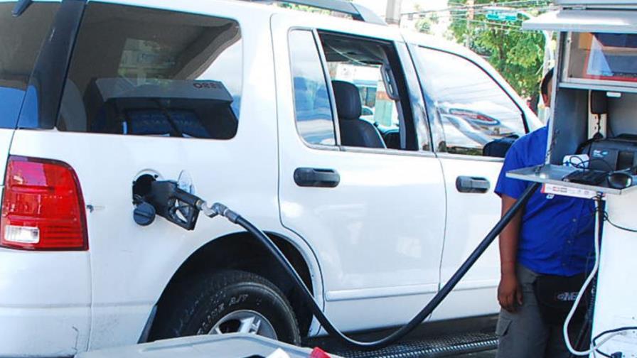 Los precios de los combustibles se mantendrán invariables