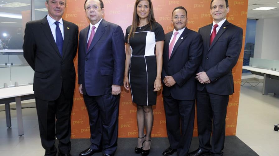 PWC presenta sus credenciales en el país PWC presenta sus credenciales en el país