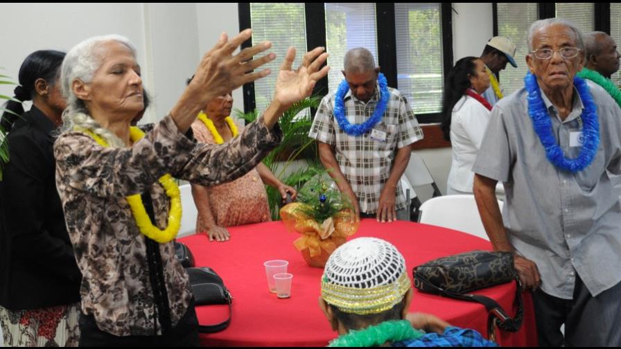 Estancias de Salud Pública festejan a adultos mayores Estancias de Salud Pública festejan a adultos mayores