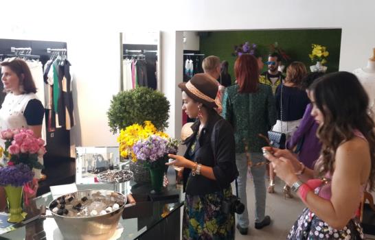 Mary Katrantzou, la diseñadora que nos cautivó con sus estampados