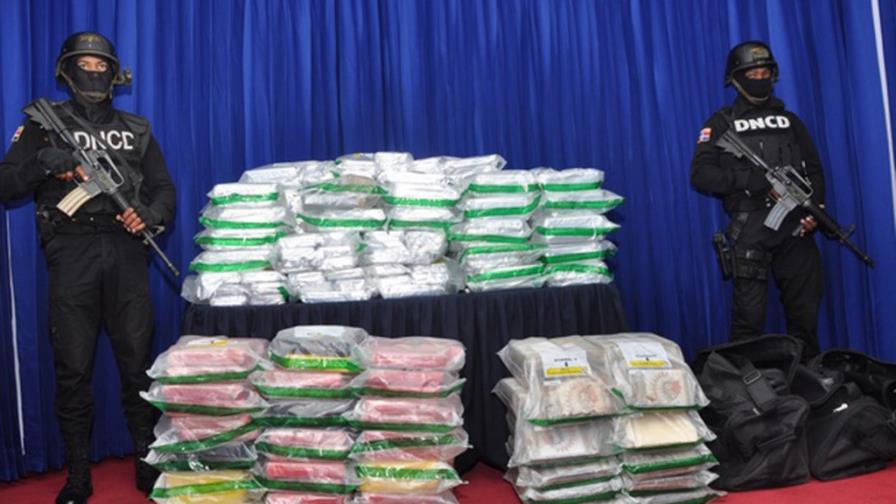 La DNCD se incauta de 854 kilos de drogas procedentes de Perú La DNCD se incauta de 854 kilos de drogas procedentes de Perú