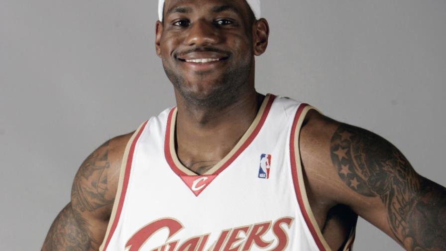 LeBron deja al Heat, y regresa a Cleveland