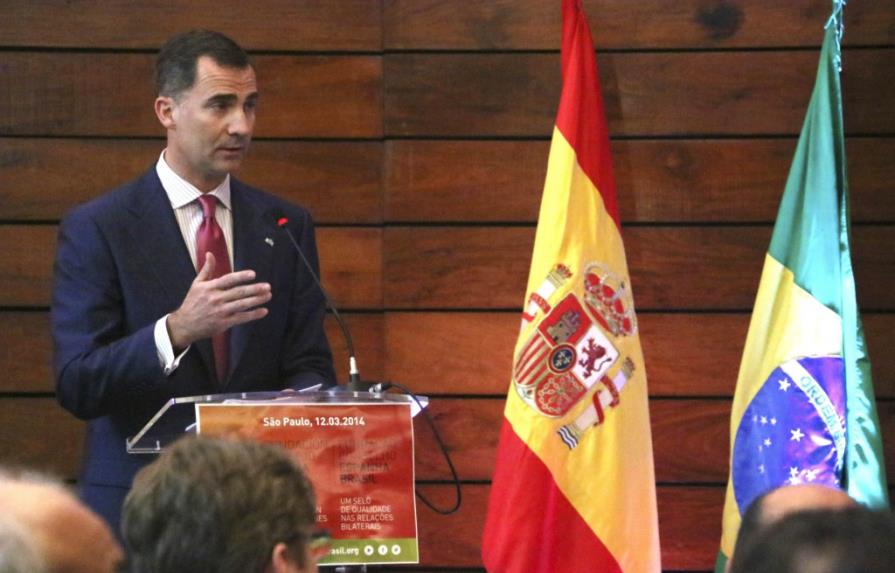 Príncipe Felipe dice que economía española recupera competitividad