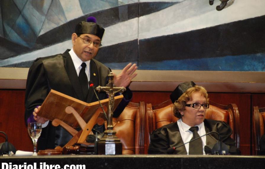 República Dominicana tiene más de un abogado por kilómetro cuadrado