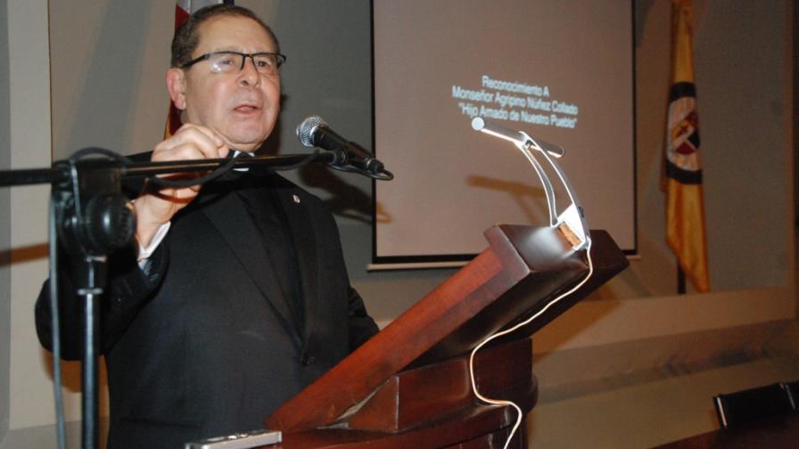 Núñez Collado pide al Presidente no aceptar presiones del Caricom