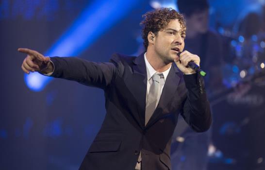 Juanes, Bisbal, Pausini y Arrolladora Banda actuarán en los Billboard latinos