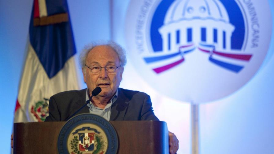 Eduardo Punset valora aplicación tecnología para aprendizaje R. Dominicana