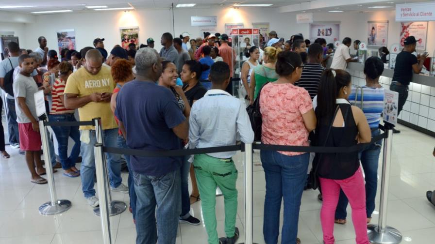 Vencido el plazo de registro de teléfonos macos; millones deben quedar sin servicio