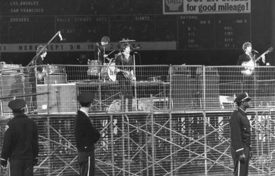 McCartney se despide en escenario donde los Beatles presentaron su último concierto