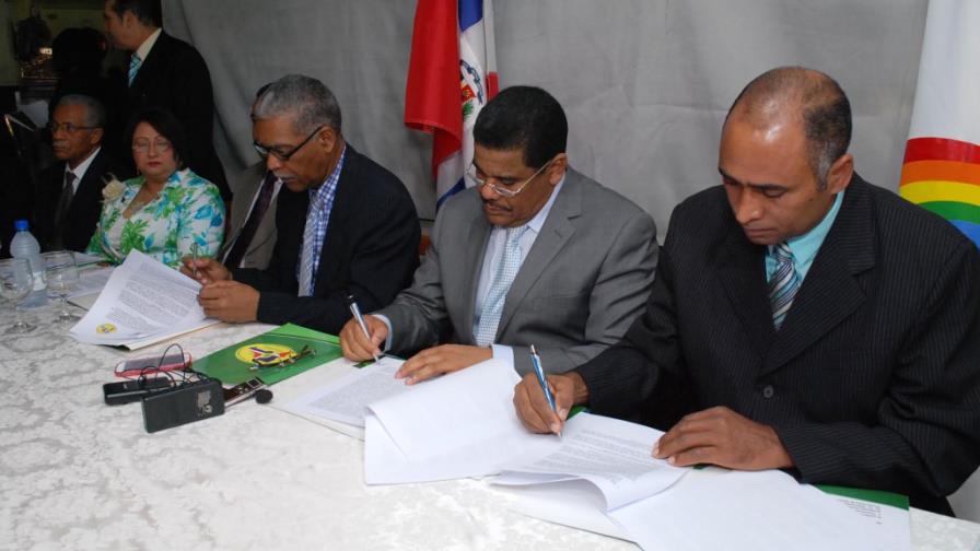 Acuerdo entre la Cooperativa San Martín de Porres y la Federación de Cooperativas Acuerdo entre la Cooperativa San Martín de Porres y la Federación de Cooperativas