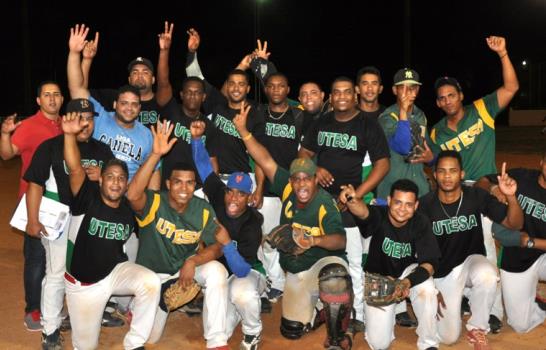 Hoy se juega la final del torneo universitario de softbol entre Utesa y Unicaribe