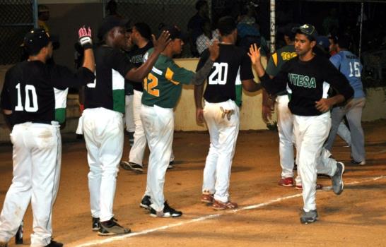 Hoy se juega la final del torneo universitario de softbol entre Utesa y Unicaribe