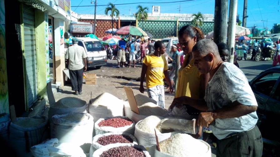 Varios productos de la canasta básica aumentaron sus precios