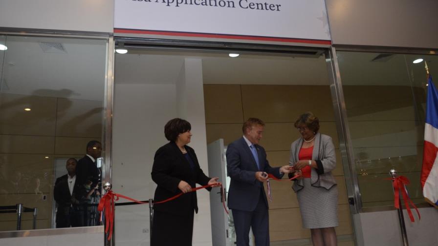 The US Embassy opens its visa center in Galeria 360
