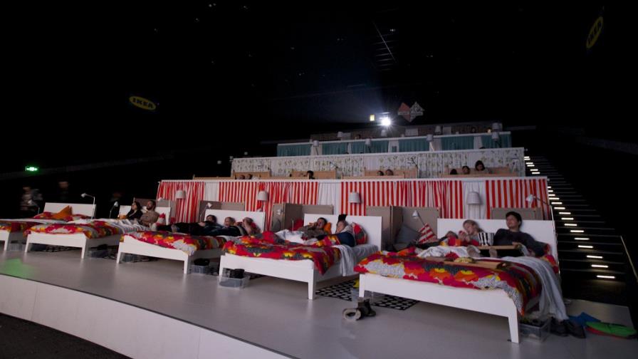 Camas reemplazan butacas en cine en Rusia Camas reemplazan butacas en cine en Rusia