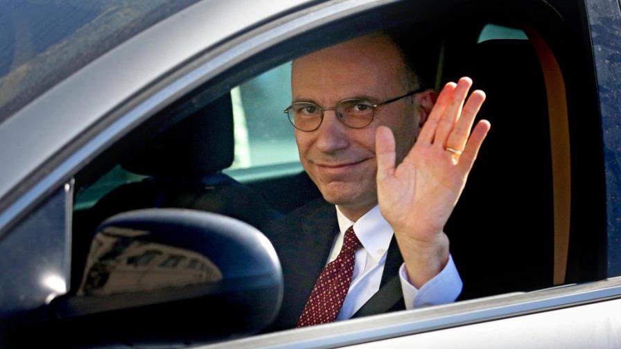 El presidente del Gobierno italiano, Enrico Letta, presentó su dimisión