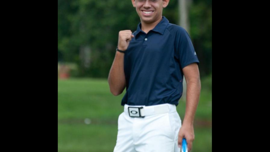 Gonzalo Pérez gana en el Tour Élite de Golf Juvenil 2013-2014