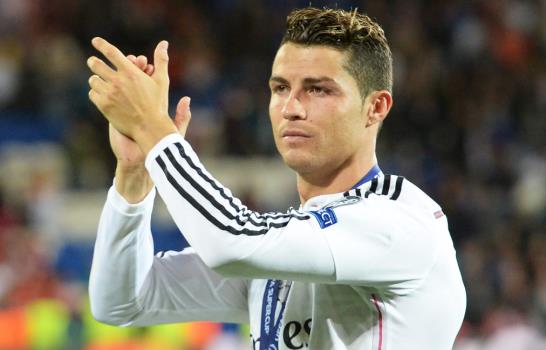 Ronaldo, Neuer y Robben, candidatos a mejor jugador europeo Ronaldo, Neuer y Robben, candidatos a mejor jugador europeo