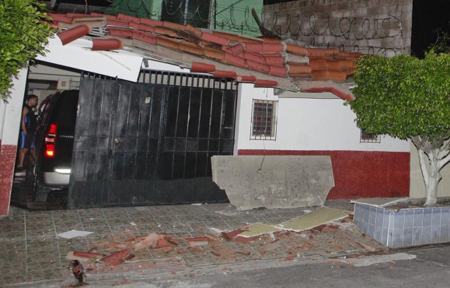 Al menos 1 muerto y alerta de tsunami por sismo de 7,3 Richter en El Salvador