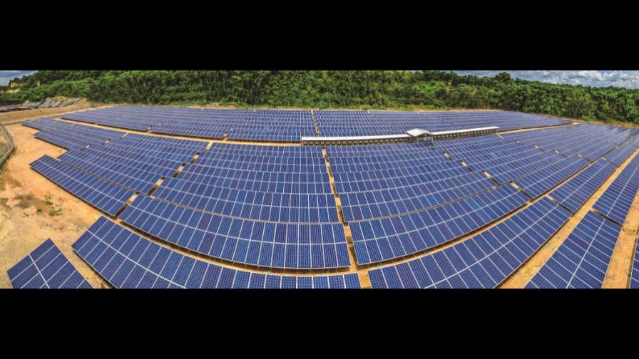 CEMEX construye planta solar para suplir de energía limpia su operación de cemento