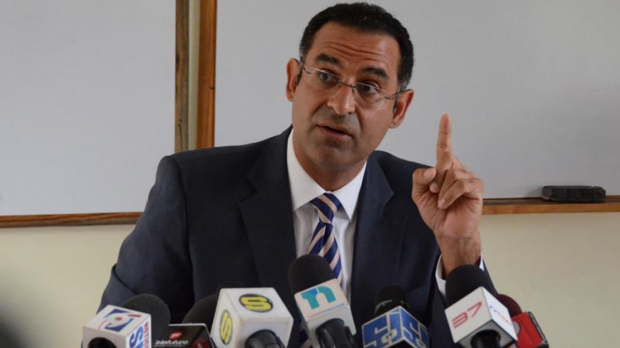 Aristy Escuder dice firmó acuerdo para impedir demanda de la Sun Land Aristy Escuder dice firmó acuerdo para impedir demanda de la Sun Land