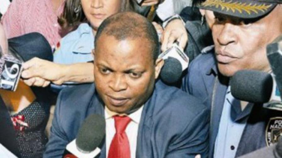 Dice acusado suplía medicamentos alterados al Estado Dice acusado suplía medicamentos alterados al Estado