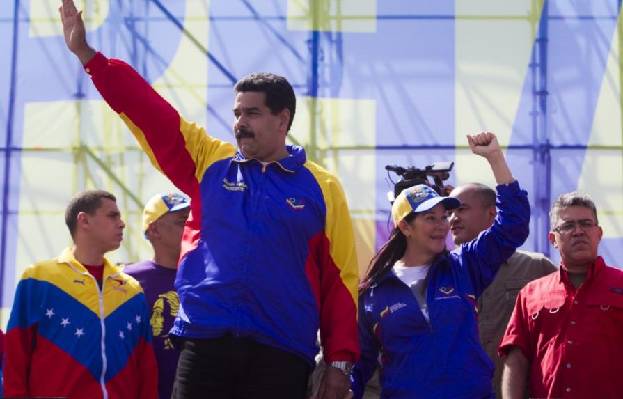 Maduro acusa a Uribe de estar detrás de la violencia en Venezuela