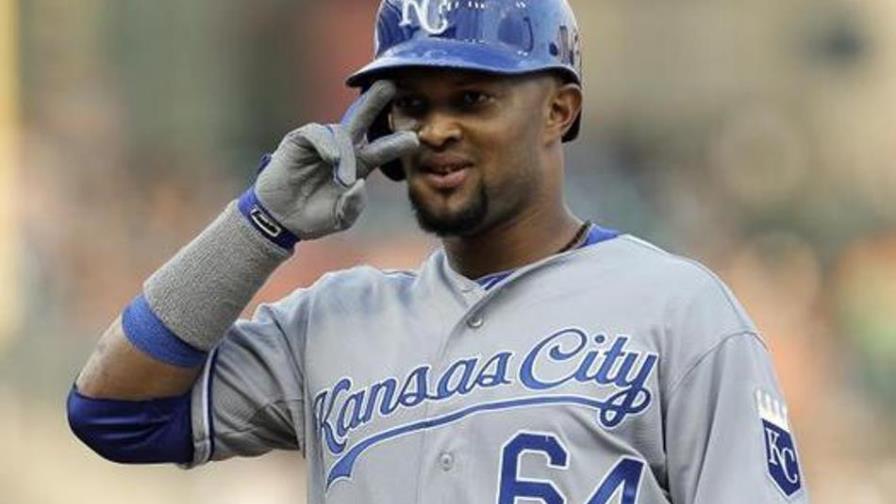 Emilio Bonifacio fue firmado por los Cachorros