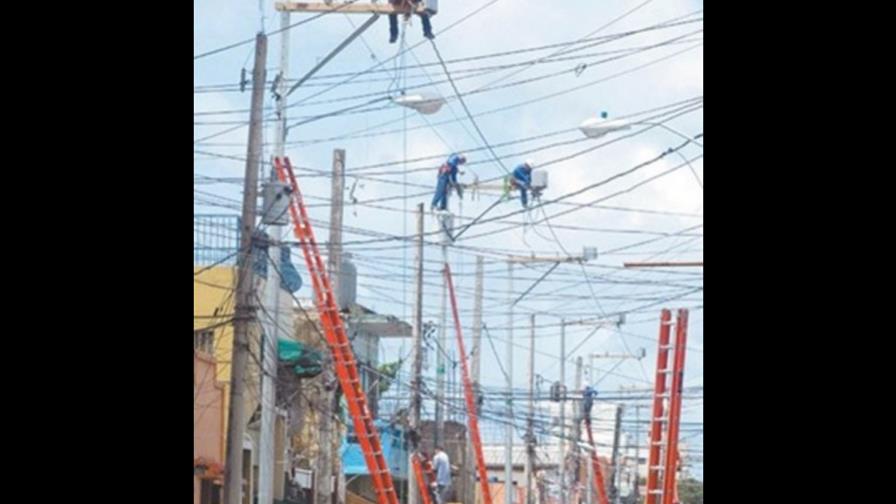 Castellanos: Costo distribución es excesivo Castellanos: Costo distribución es excesivo