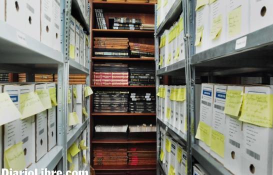 La Cámara de Diputados restaura miles de documentos del Archivo Histórico