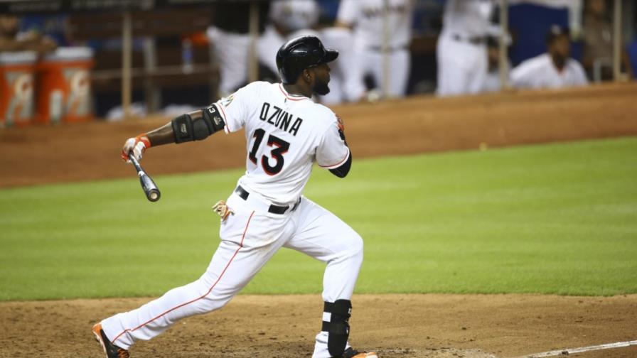 Marcell Ozuna mantiene a flote a los Marlins