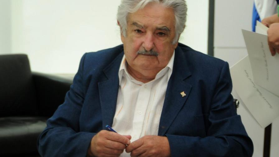 Mujica declara un patrimonio de 322,883 dólares