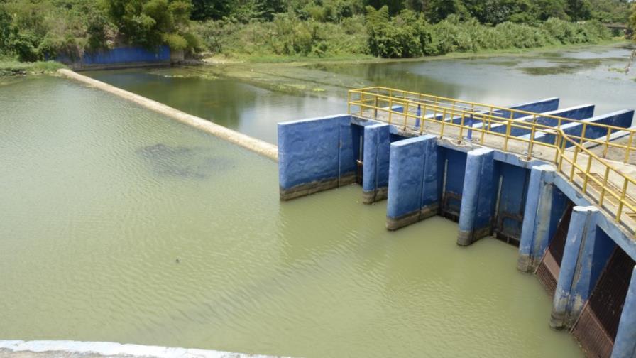 La toma del río Haina se maneja con cautela La toma del río Haina se maneja con cautela