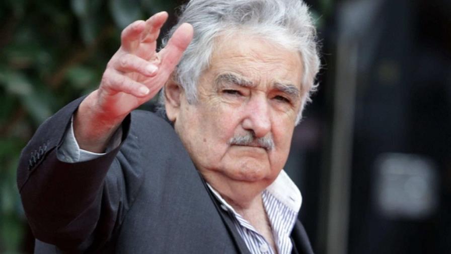 Mujica critica cultura de despilfarro en cumbre G77