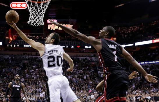 Spurs obtienen el título de NBA al vencer a Heat por 104-87