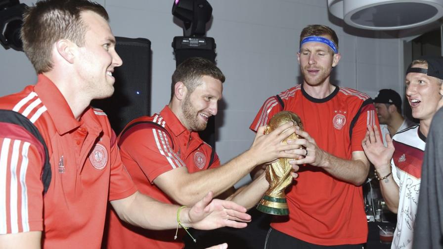 Rusia observa errores de Brasil de cara al Mundial del 2018 y busca eludir las críticas a Catar