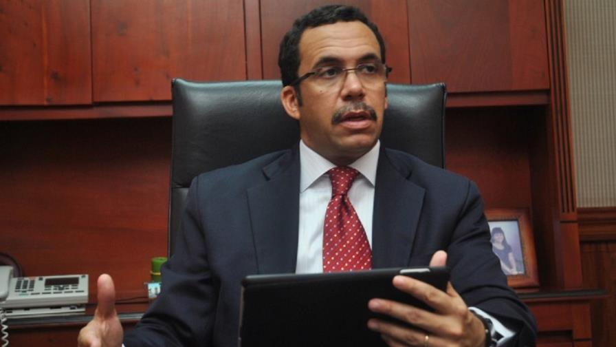 Cambios en la Superintendencia de Bancos, Cancillería, IAD y Catastro