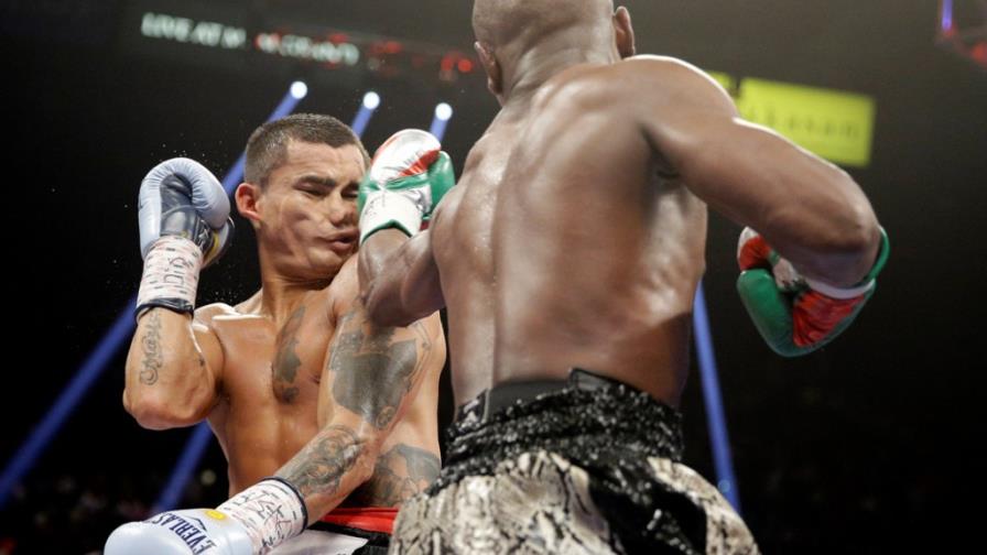 El Chino Maidana piensa en retiro tras derrota frente a Floyd Mayweather