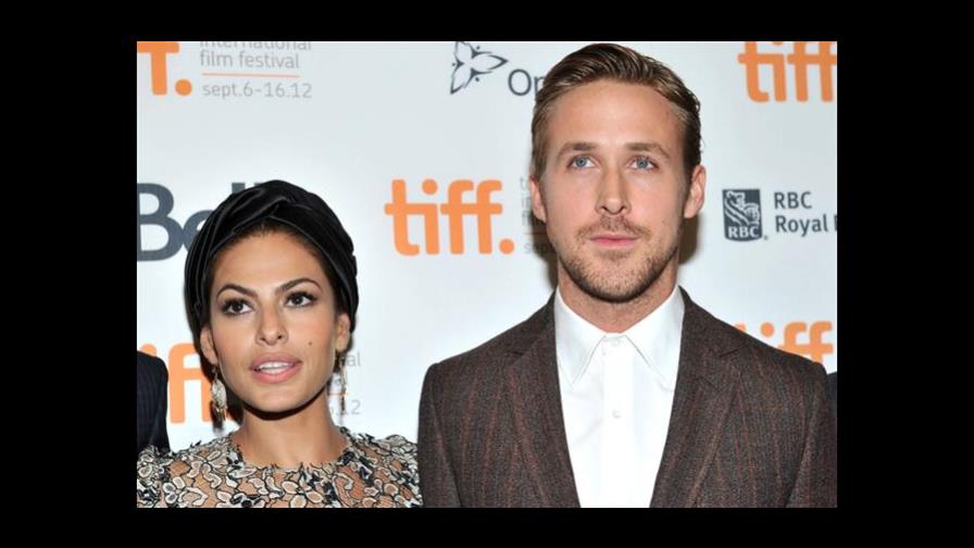 Los actores Eva Mendes y Ryan Gosling son padres de una niña